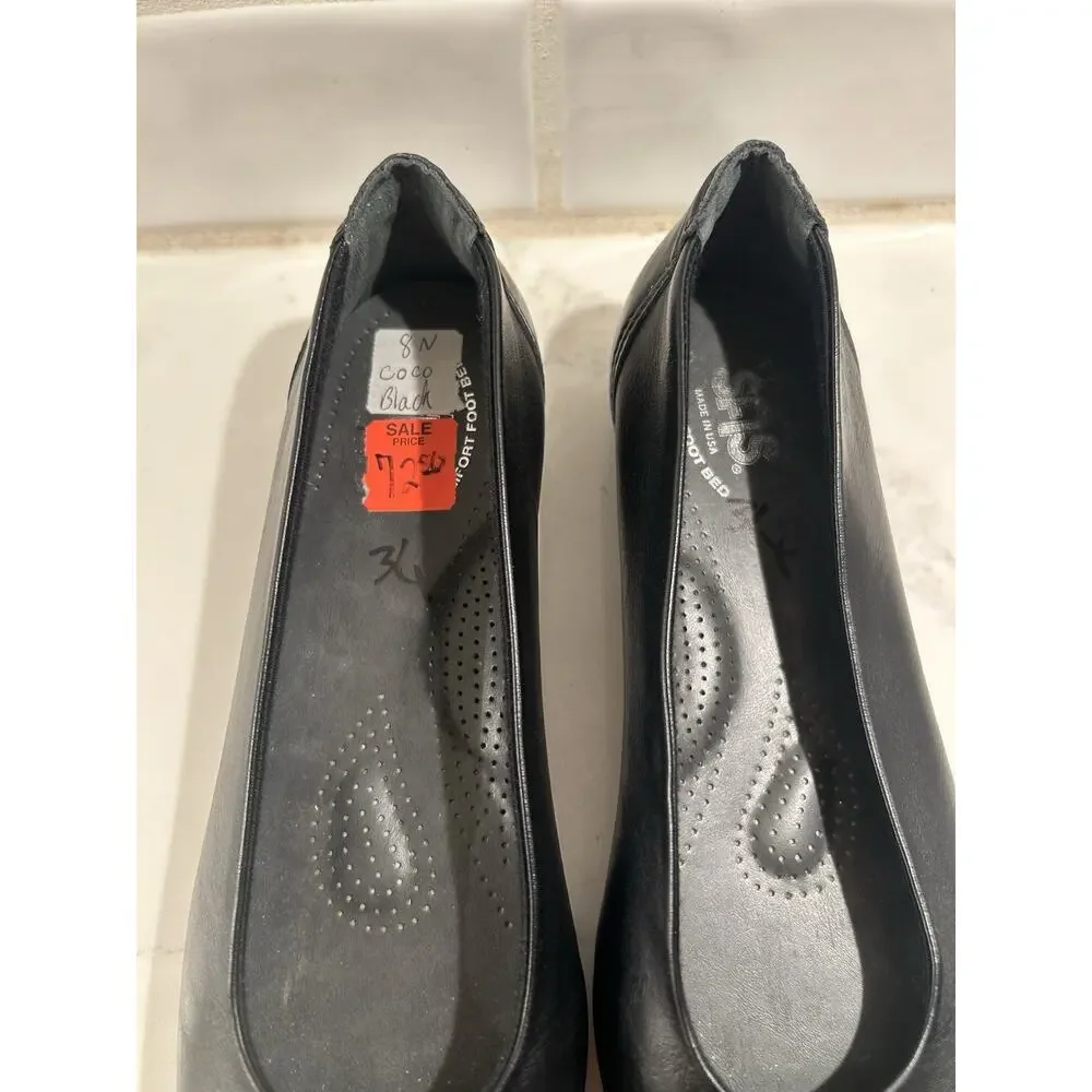 SAS Woman's Coco Slip On Loafer Tripad Technology Black Bow Patent Toe Sz 8N EUC